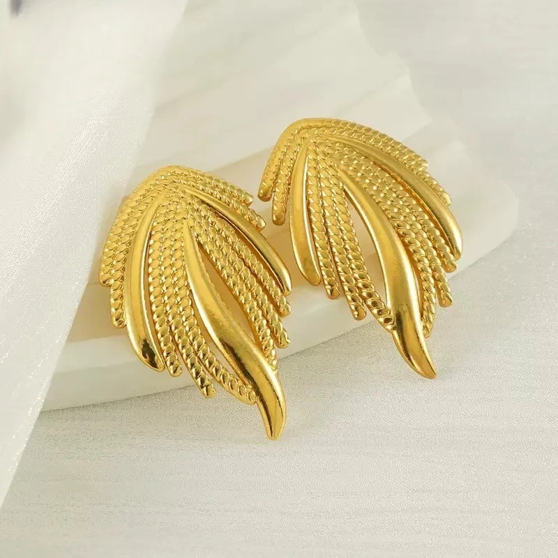 GOLDEN LEAF STUDS