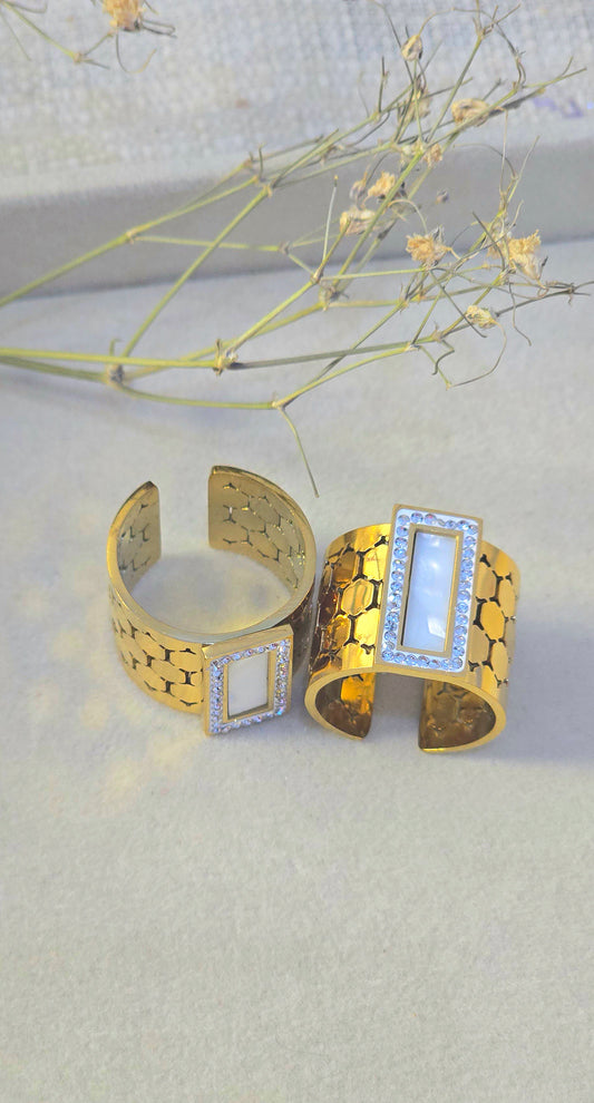 Honeycomb Textured Wide Band Ring | Tarnish-Free Gold-Tone Stainless Steel