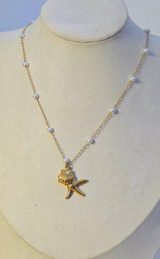 Starfish & Seashell Pearl Necklace | Tarnish-Free Gold-Plated Nautical Charm Jewelry