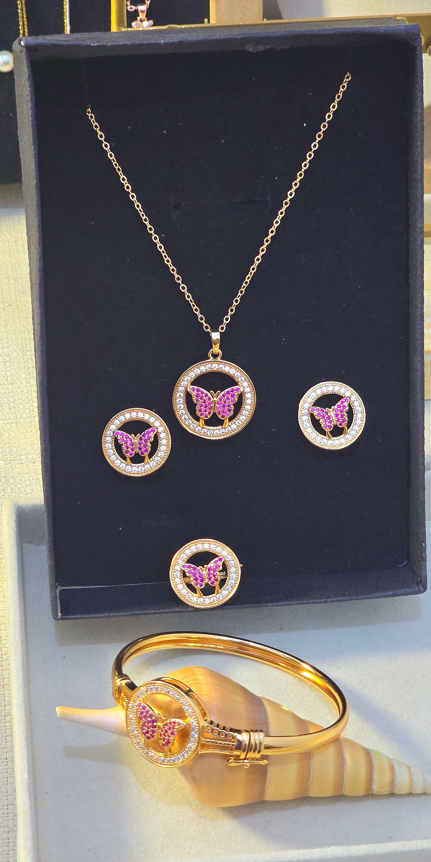 Halo butterfly complete set