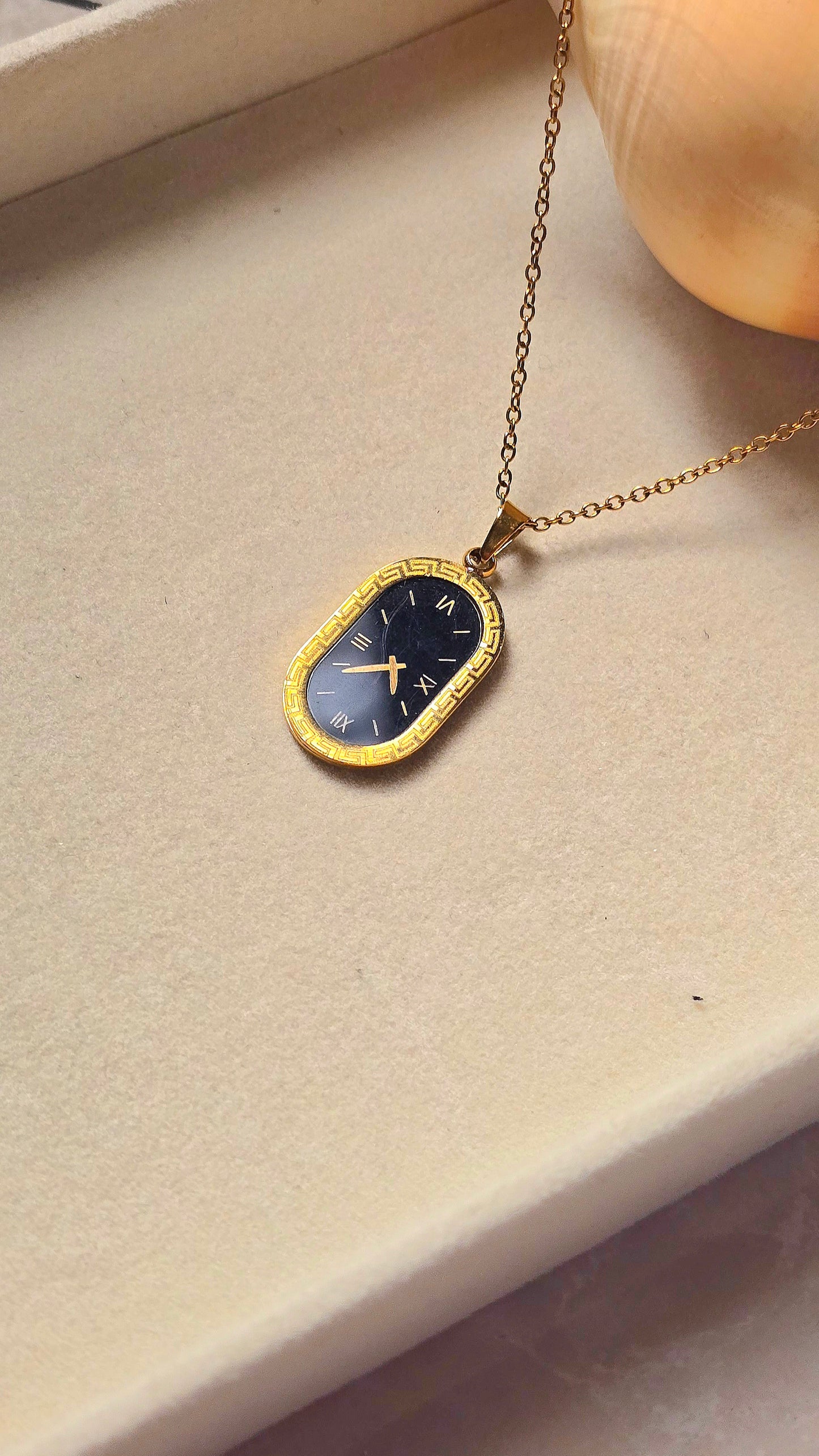 Watchlike Stainless steel necklace