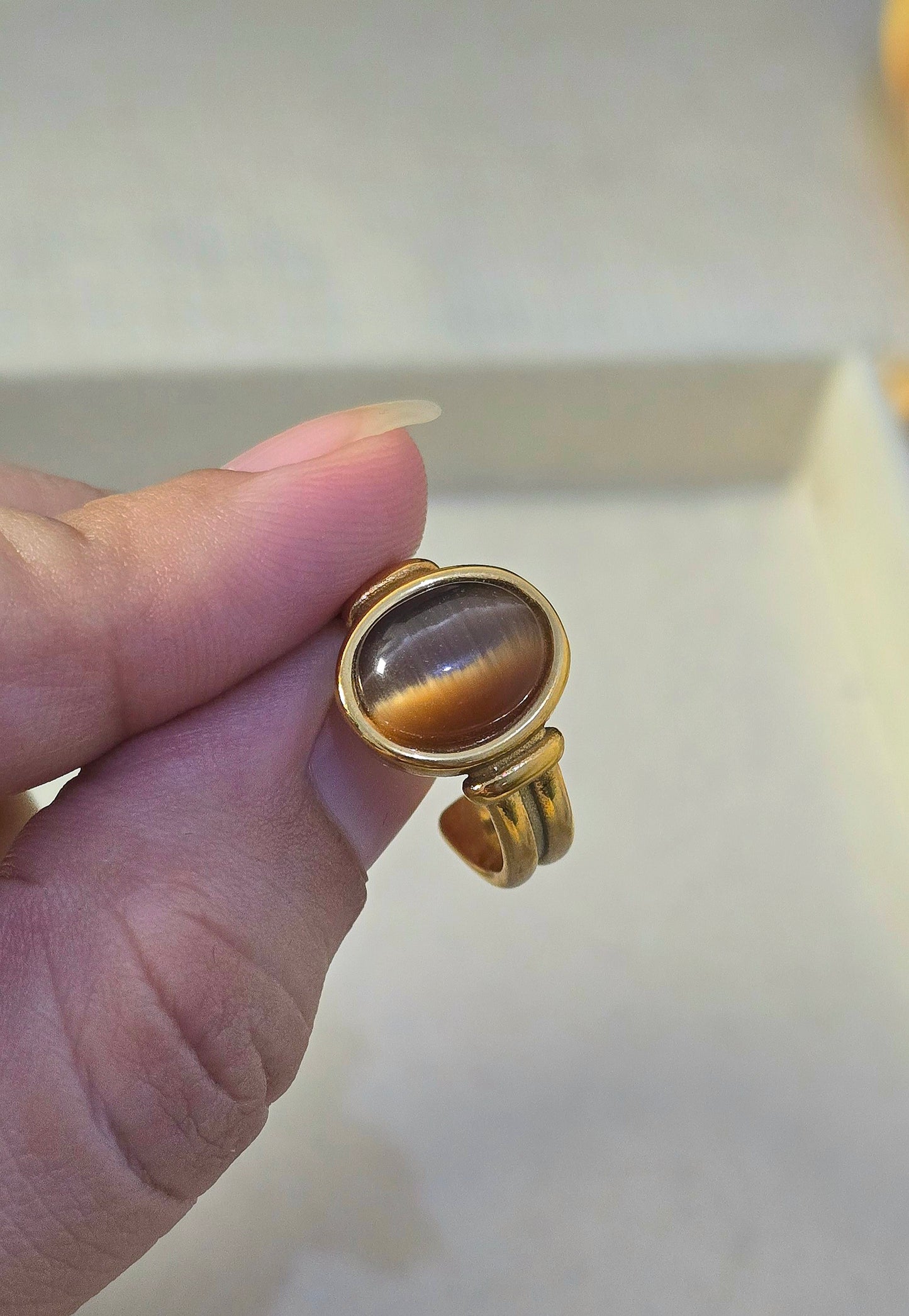 HERITAGE GOLD CABOCHON RING