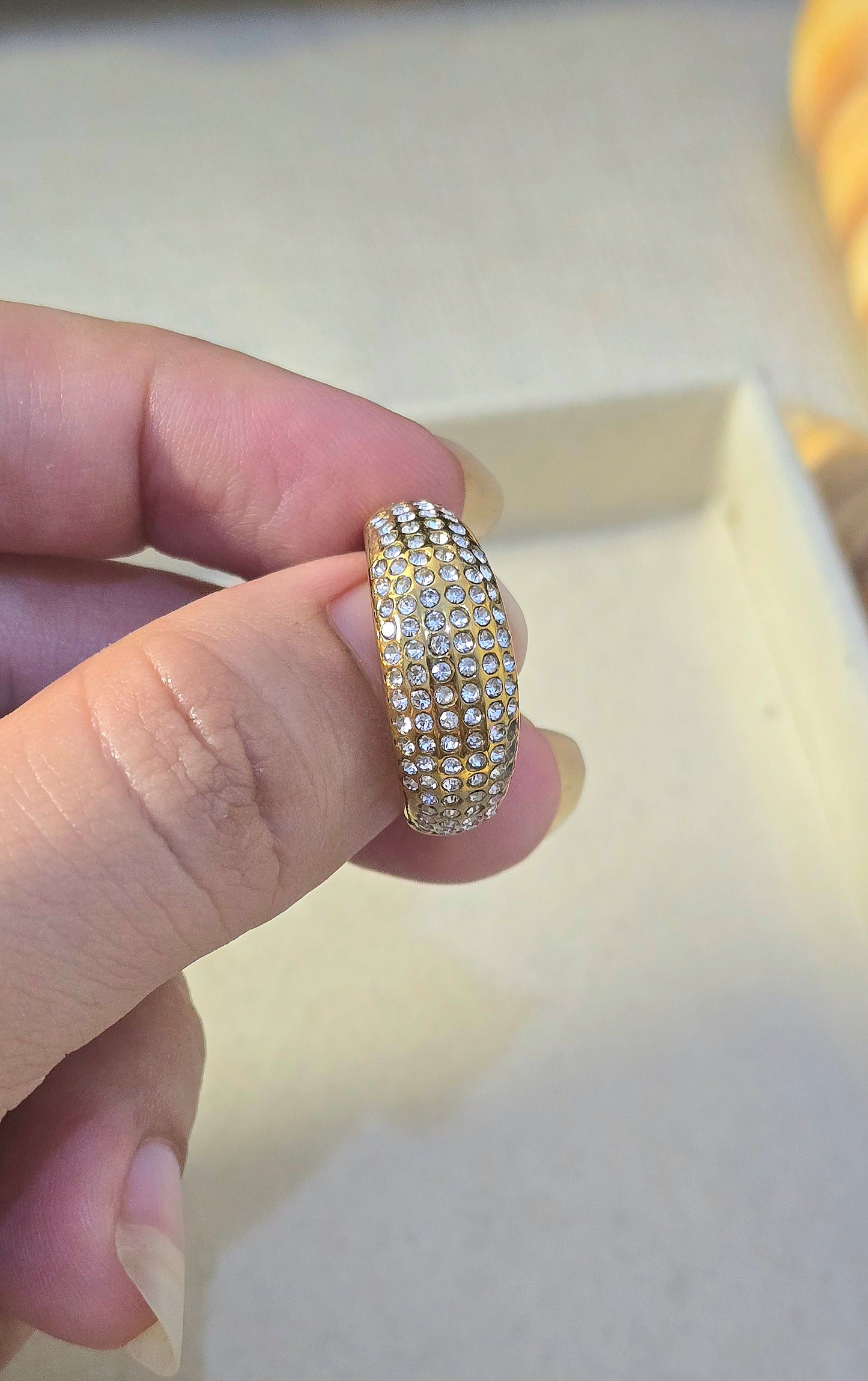 AURA STONE EMBELLISHED RING