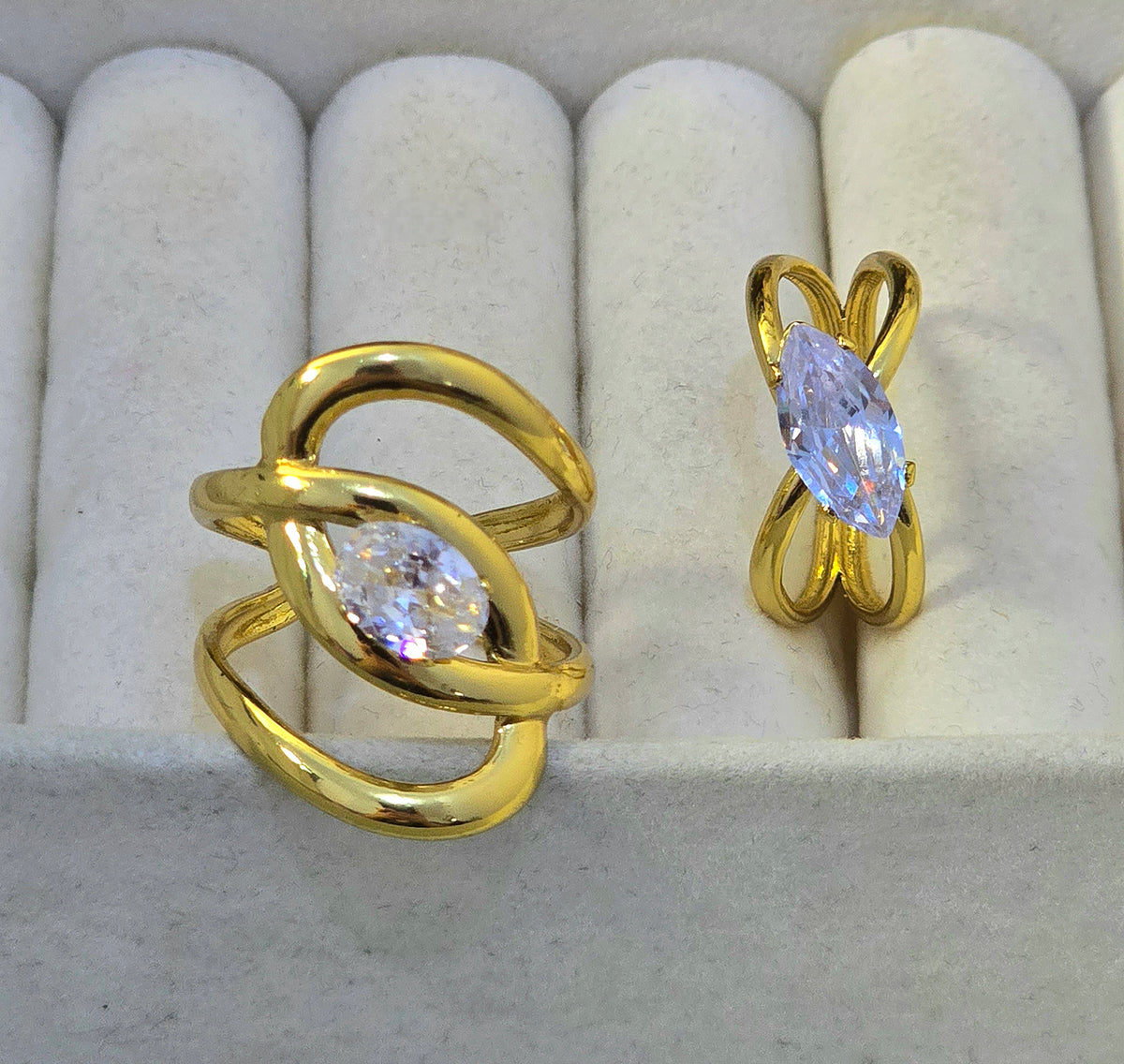 THE CROSSOVER CRYSTAL ADJUSTABLE RING