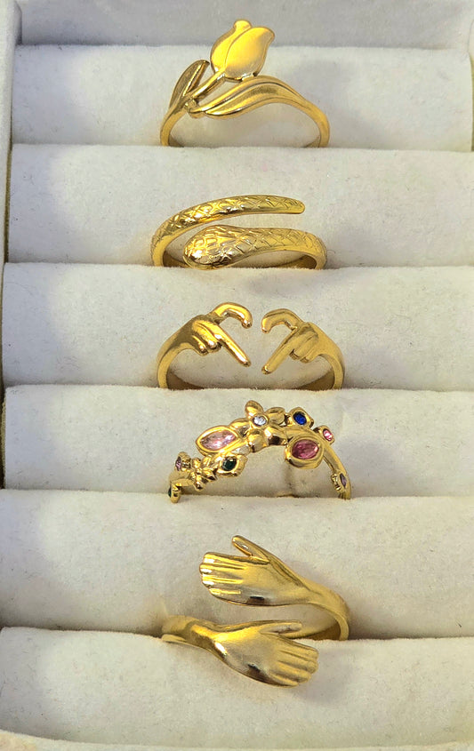 THE SOLENE DELICATE GOLDEN STAINLESS STEEL  ADJUSTABLE RING