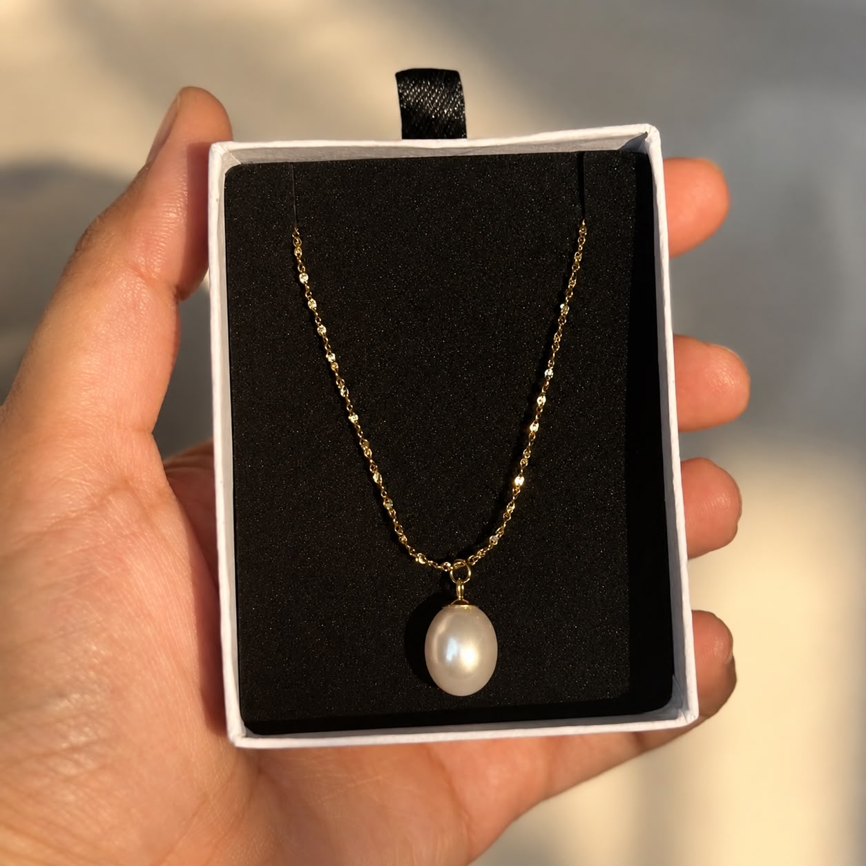PEARL DROP NECKLACE