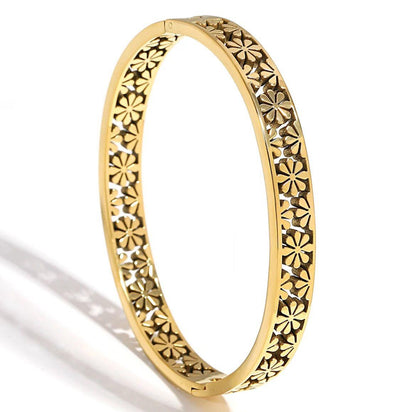 FLORAL ETCHED 316L STAINLESS STEEL HANDCUFF