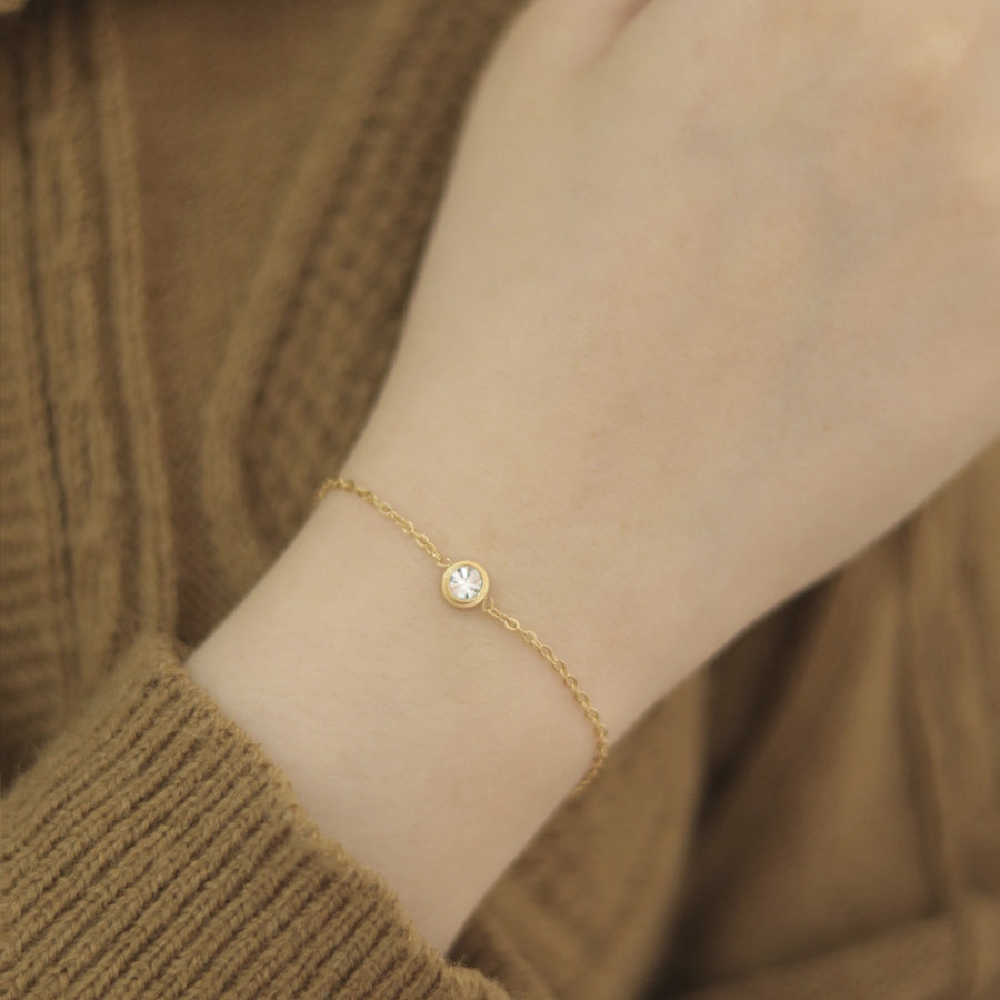 DAINTY GOLDEN ZIRCOON CRYSTAL CHARM BRACELET