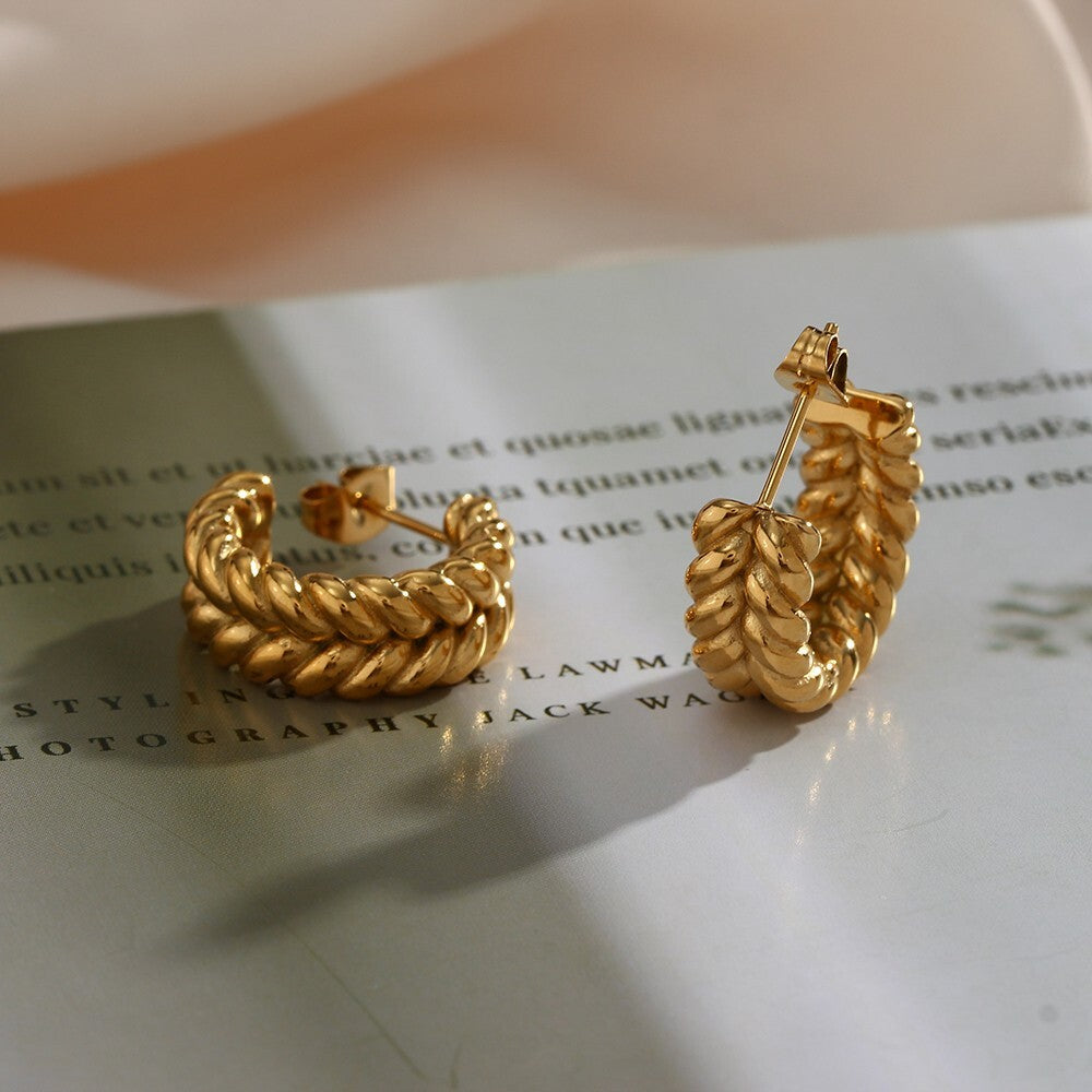 Amira Twisted Rope Golden hoops